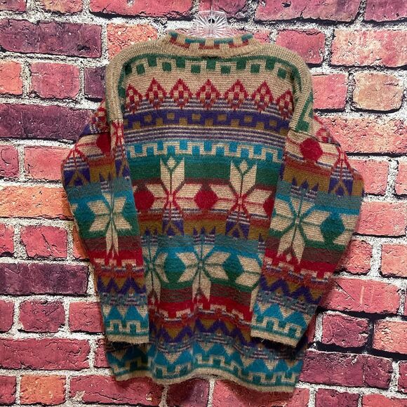 Multicolor Geometric Pattern Sweater - Picture 4 of 8